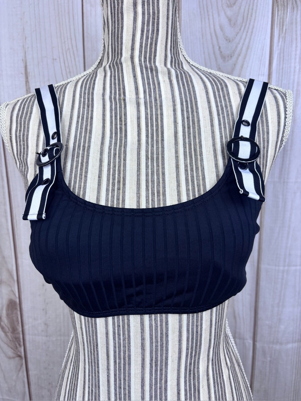 Ambrielle Bikini Swim Top Ribbed Adjustable Straps O-Ring Buckles Black Medium